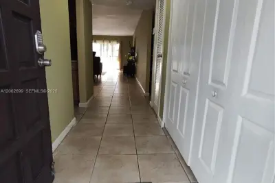 6301 N Fall Circle Dr #410, Lauderhill: photo 1 of 32