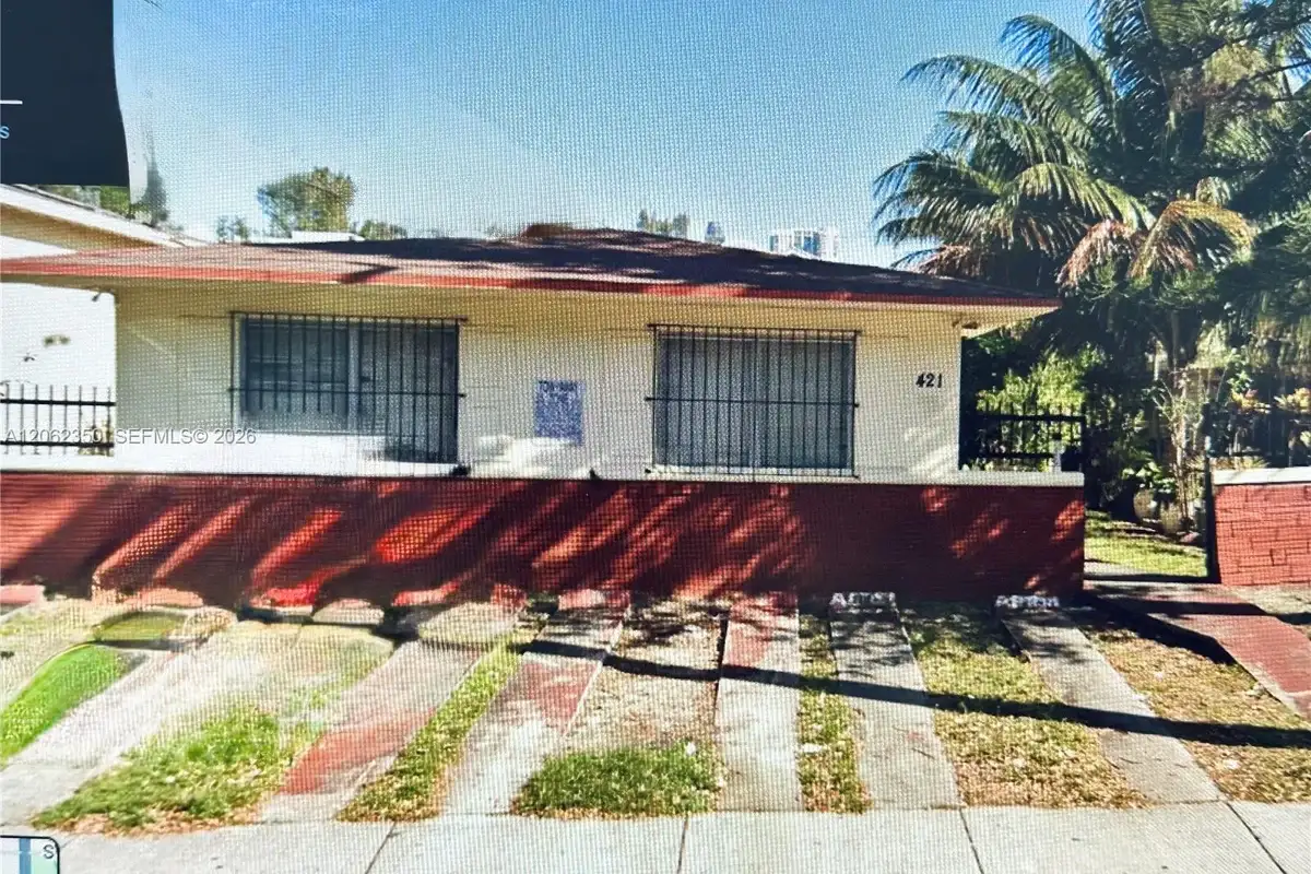 421 SW 9th Ave, Miami: photo 1 of 1