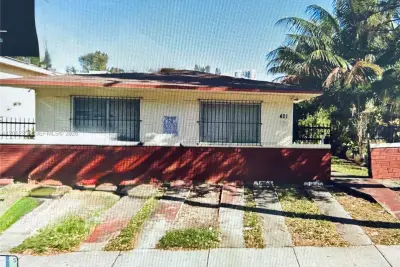 421 SW 9th Ave, Miami: photo 1 of 1