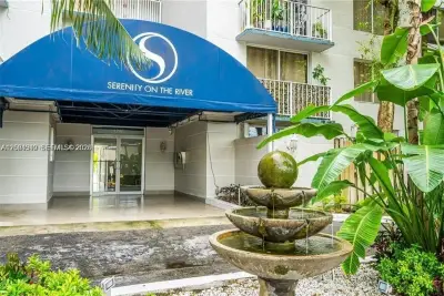 1740 N River Dr #419, Miami: photo 1 of 13
