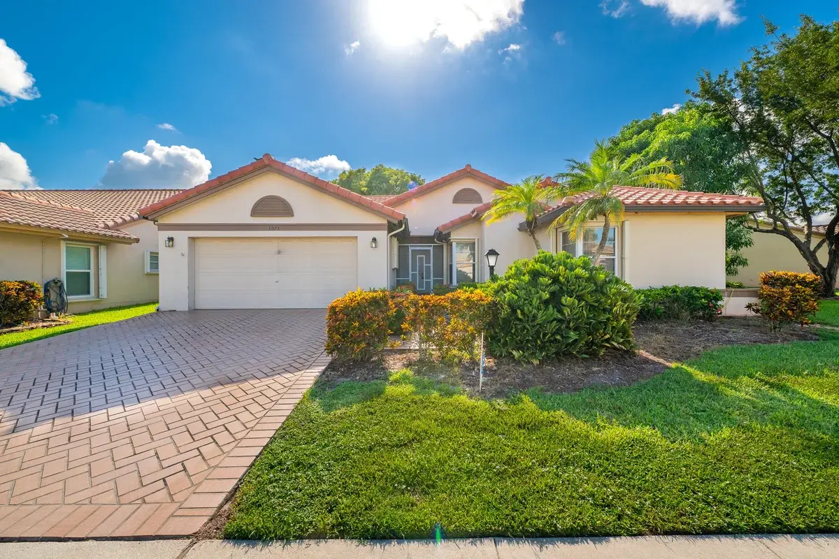 3973 Summer Chase Ct, Lake Worth: photo 1 of 52