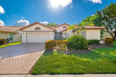 3973 Summer Chase Ct, Lake Worth: photo 1 of 52