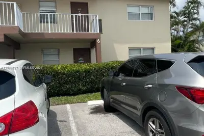 7305 NW 4th Pl #108, Margate: photo 1 of 13