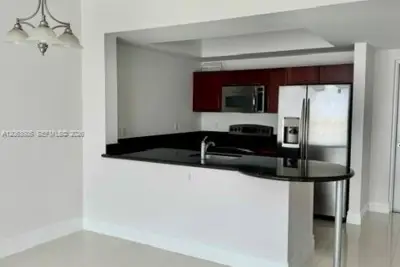 7275 SW 90th St #C413, Miami: photo 1 of 15