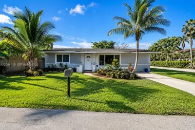 3730 SW 47th Ct, Dania Beach: photo 1 of 25