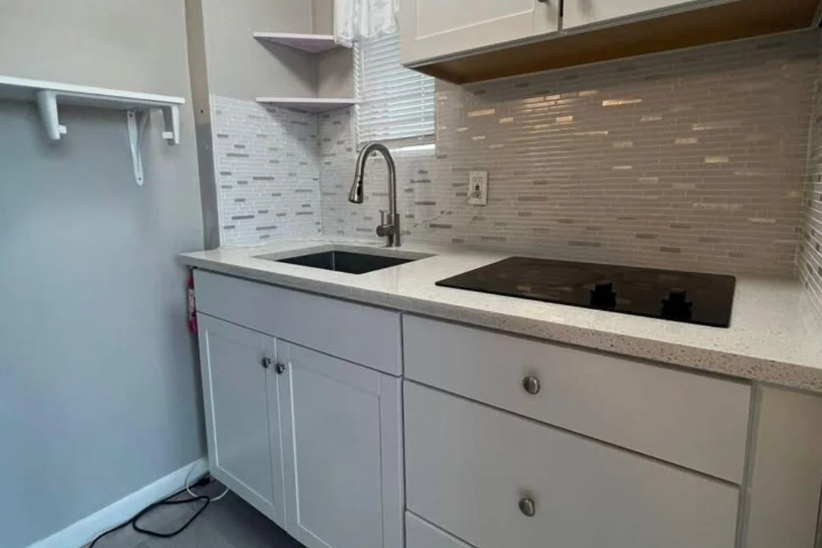 2843 Forest Hill Blvd, West Palm Beach: photo 1 of 8