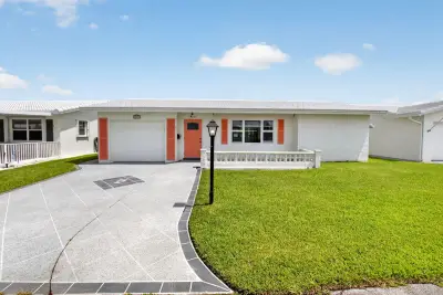 2081 SW 13th Ter, Boynton Beach: photo 1 of 77