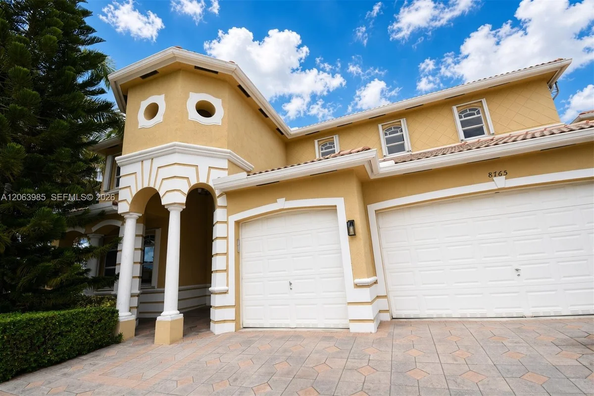 8765 SW 208th St, Cutler Bay: photo 1 of 49