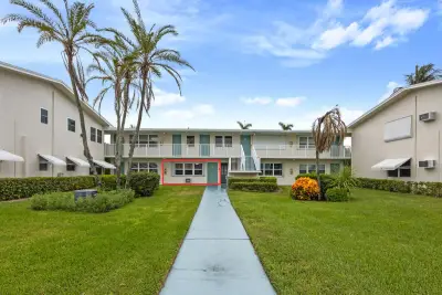 200 Horizons W #106, Boynton Beach: photo 1 of 29