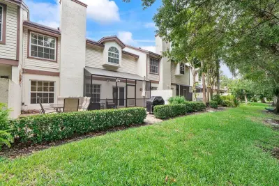 11606 NW 19th Dr, Coral Springs: photo 1 of 51