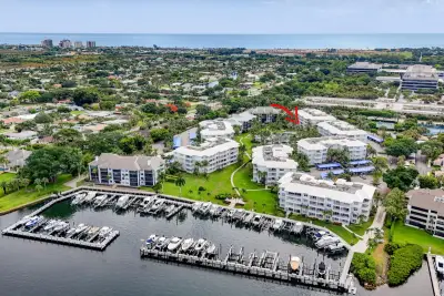 1013 Bay Colony Dr S, Juno Beach: photo 1 of 46