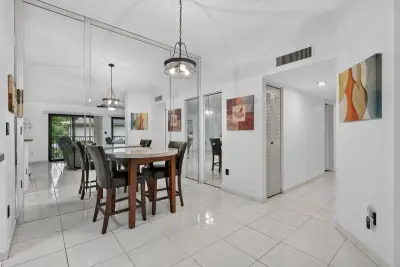 9474 S Belfort Cir #206, Tamarac: photo 1 of 33