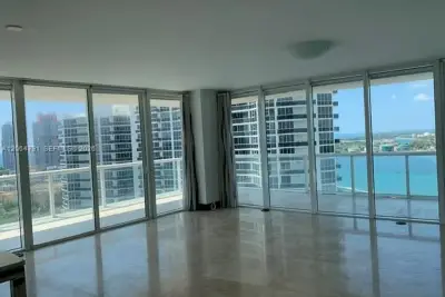 450 Alton Rd #2207, Miami Beach: photo 1 of 33