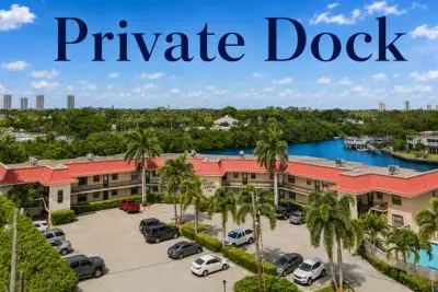 711 Hummingbird Way #201, North Palm Beach: photo 1 of 48