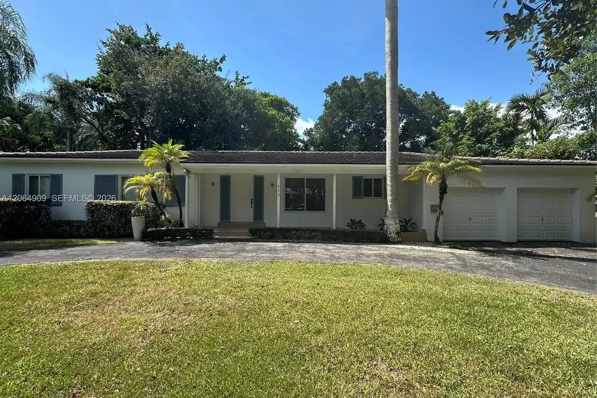 460 San Servando Ave, Coral Gables: photo 1 of 39