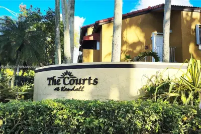 15600 SW 80th St #L-209, Miami: photo 1 of 28