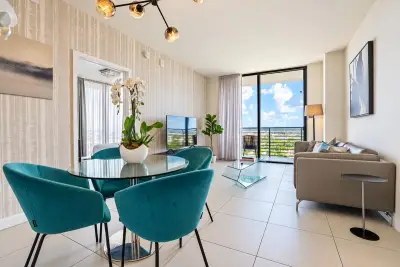 5350 NW 84th Ave #1413, Doral: photo 1 of 21