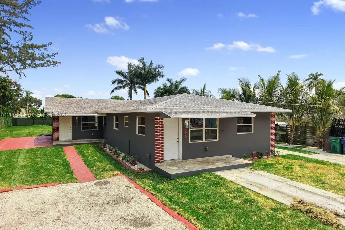 11715 NW 22nd Ct, Miami: photo 1 of 29