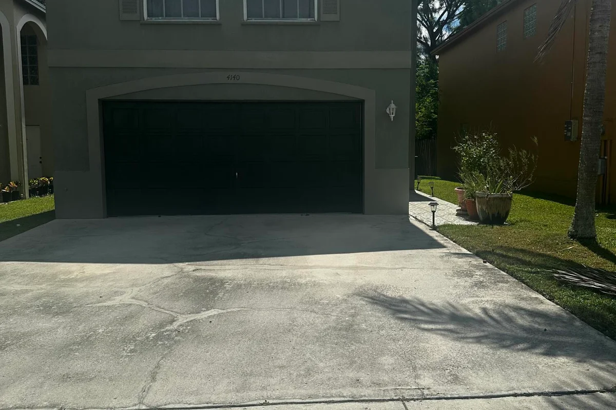 4140 Pine Hollow Cir, Lake Worth: photo 1 of 24