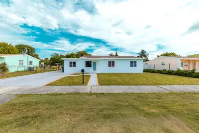 3331 NW 177th Ter, Miami Gardens: photo 1 of 27