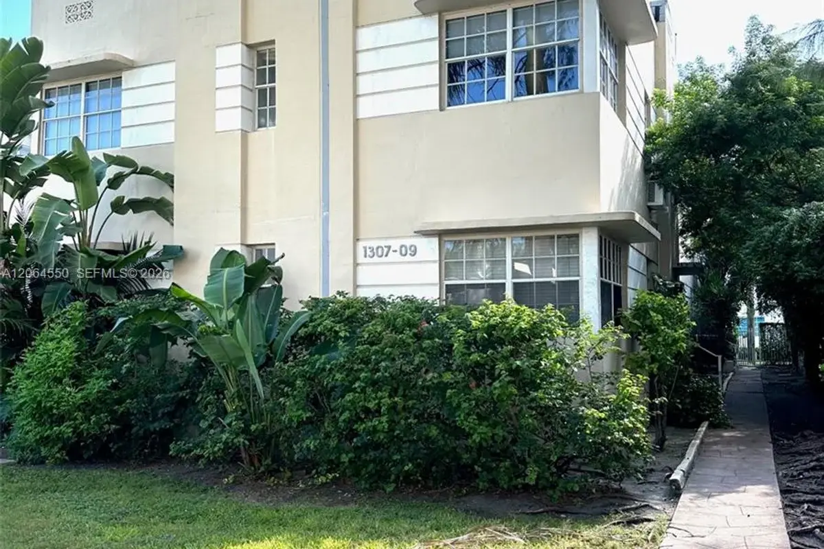 1309 Euclid Ave #8, Miami Beach: photo 1 of 13
