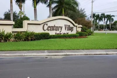 151 SW 134th Way #203N, Pembroke Pines: photo 1 of 42