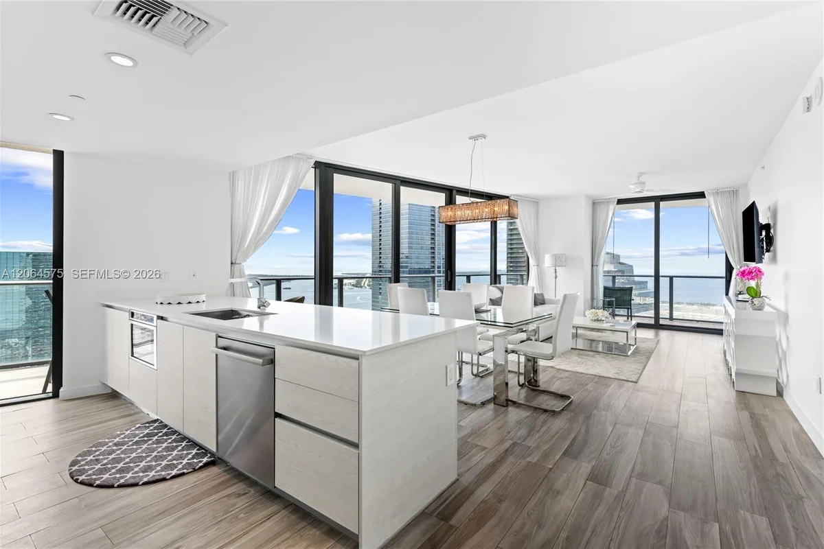 1300 S Miami Ave #4505, Miami: photo 1 of 56