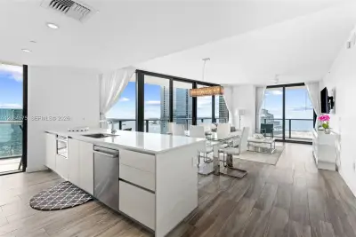 1300 S Miami Ave #4505, Miami: photo 1 of 56
