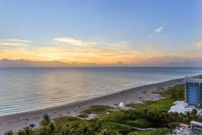 3800 N Ocean Dr #1450, Riviera Beach: photo 1 of 101