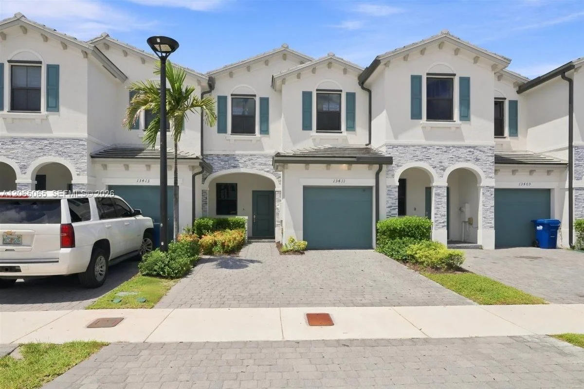 13411 SW 287th Ter, Homestead: photo 1 of 33
