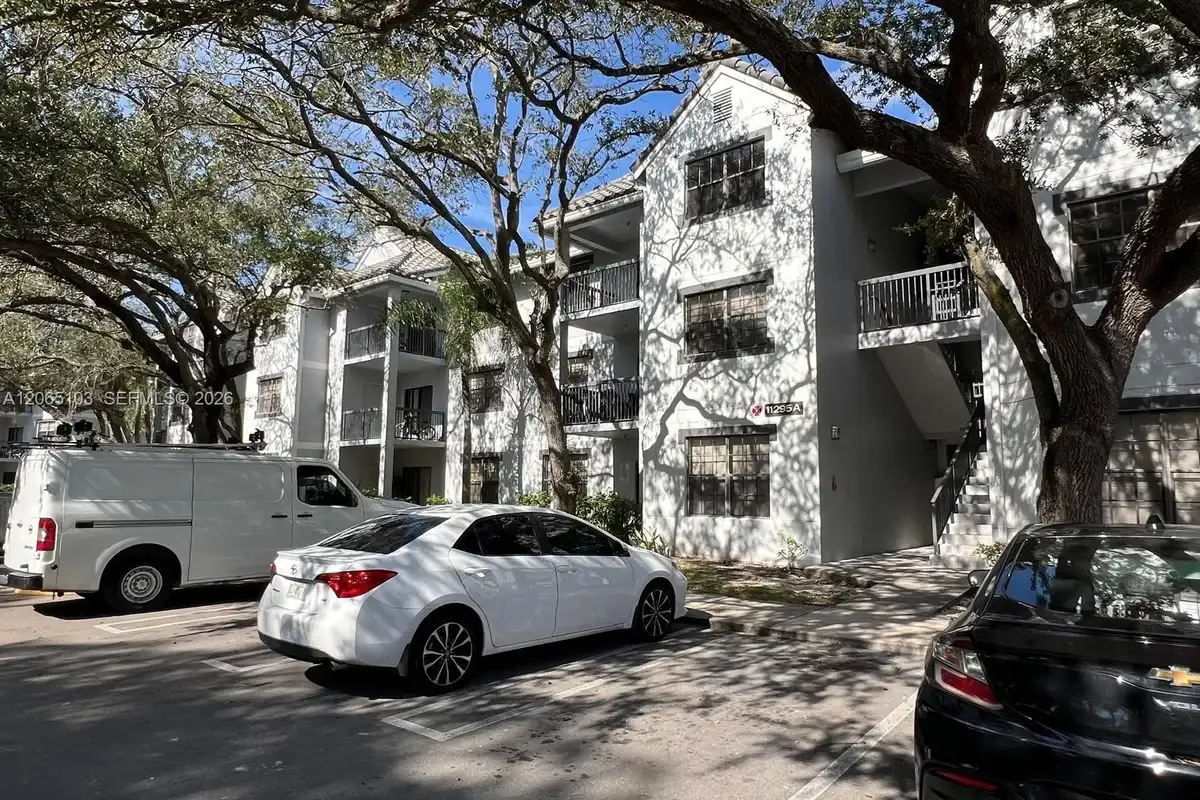 11277 W Atlantic Blvd #304, Coral Springs: photo 1 of 27