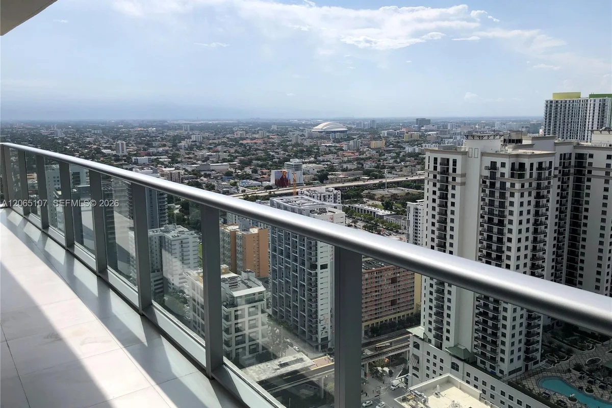 1100 S Miami Ave #4007, Miami: photo 1 of 13