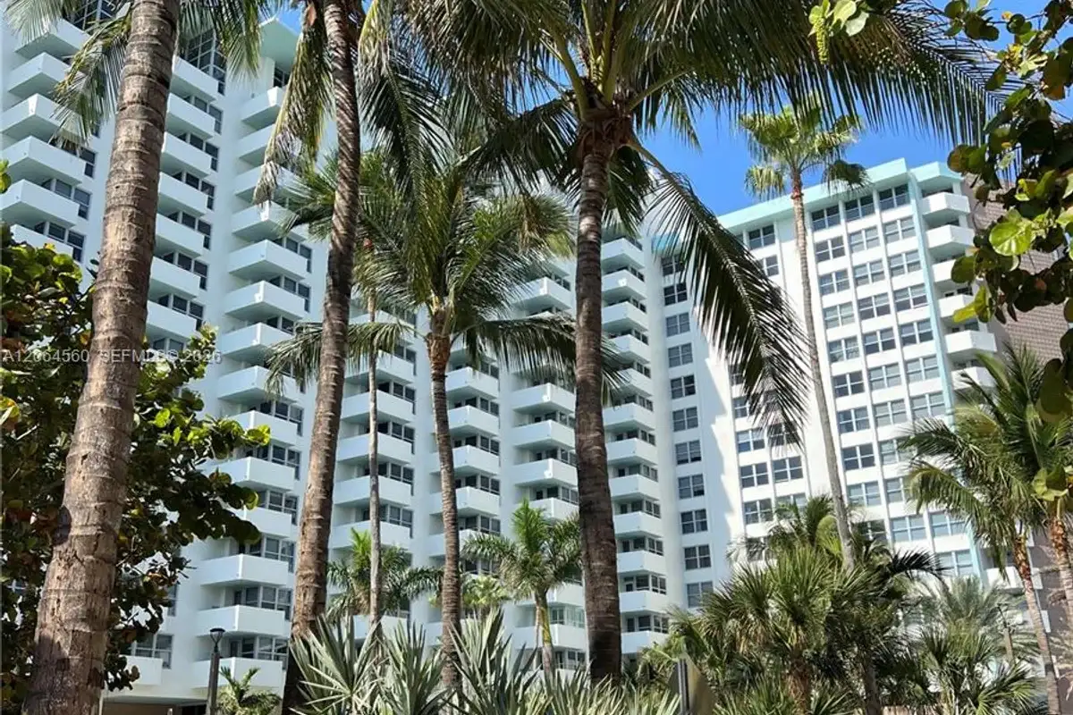 2899 Collins Ave #610, Miami Beach: photo 1 of 30