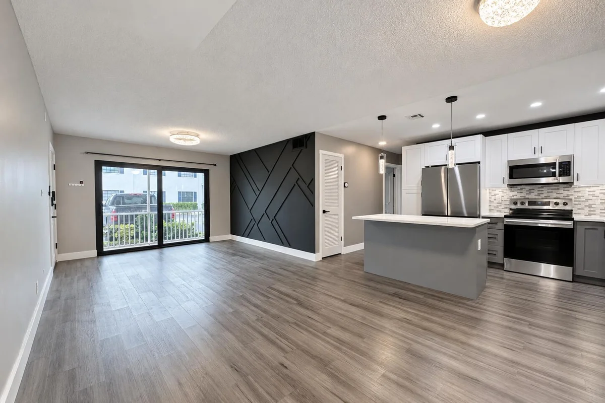 140 Cypress Club Dr #407, Pompano Beach: photo 1 of 77