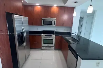 315 NE 3rd Ave #1905, Fort Lauderdale: photo 1 of 22