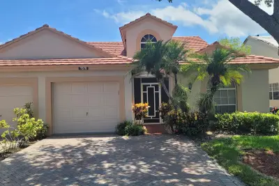 7570 Diamond Pointe Cir, Delray Beach: photo 1 of 29