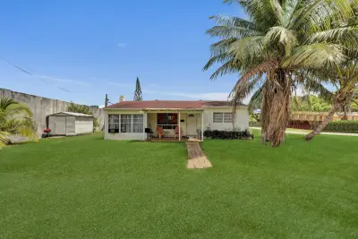 2901 Fletcher St, Hollywood: photo 1 of 12