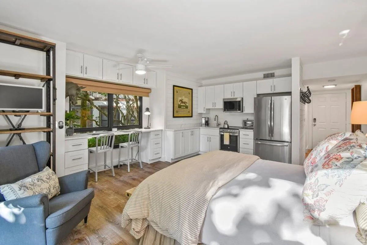 13334 Polo Club Rd #231, Wellington: photo 1 of 12
