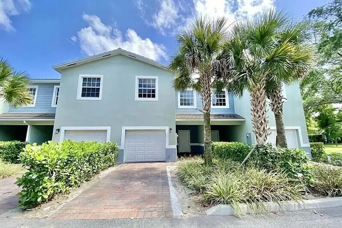 1060 Crystal Way #103, Delray Beach: photo 1 of 29