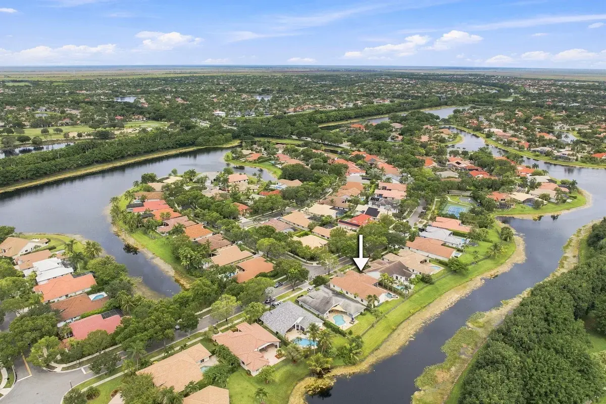 845 Bayside Ln, Weston: photo 1 of 46