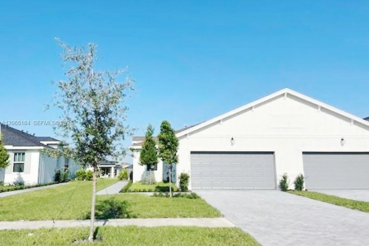 1375 Tangled Orchard Trace, Loxahatchee: photo 1 of 13