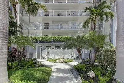 1545 Euclid Ave #3C, Miami Beach: photo 1 of 28