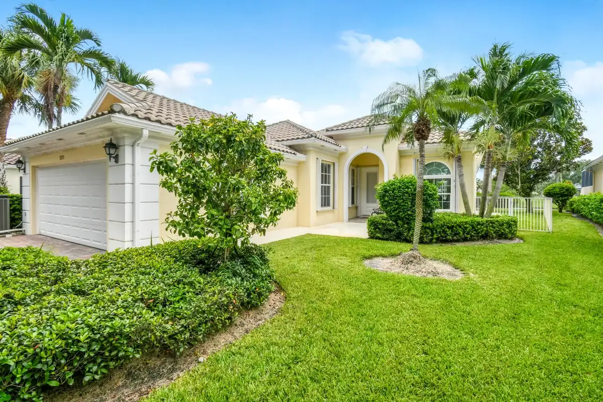 1351 Saint Lawerence Dr, Palm Beach Gardens: photo 1 of 36