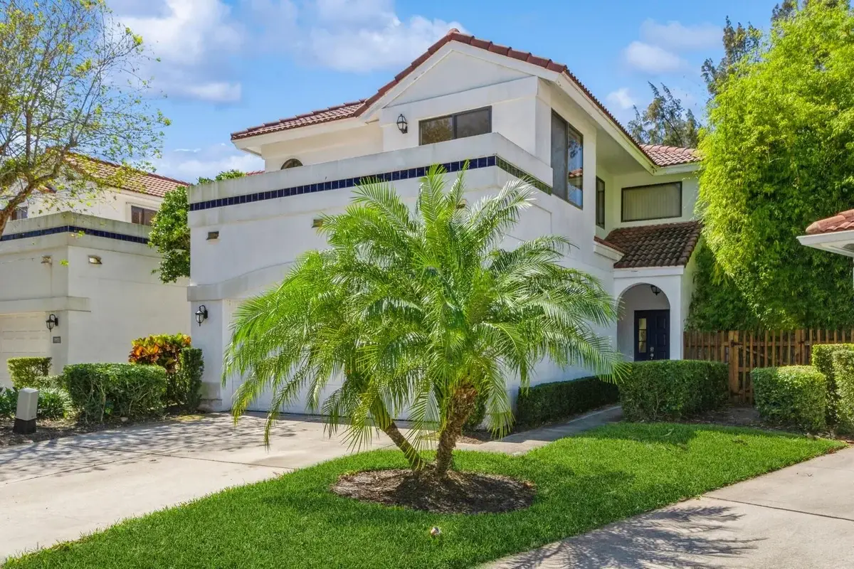 5504 Fox Hollow Dr, Boca Raton: photo 1 of 51