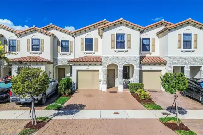 11907 SW 247th Ter, Homestead: photo 1 of 27