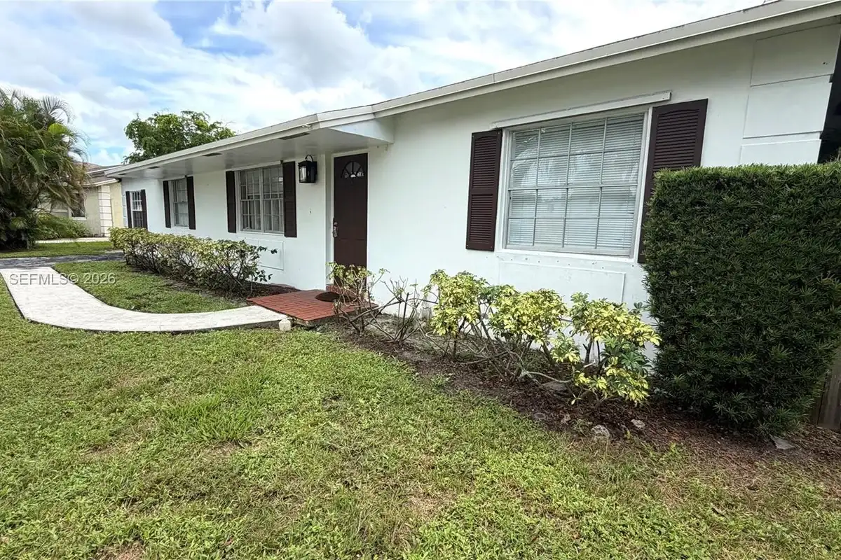 19480 Dakota Ct, Boca Raton: photo 1 of 38