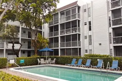 483 N Pine Island Rd #C305, Plantation: photo 1 of 3