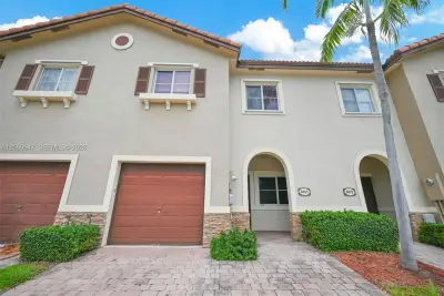 8885 SW 221st Ter, Cutler Bay: photo 1 of 51