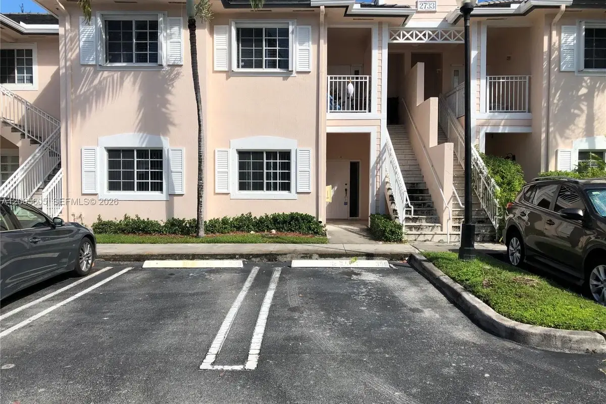 2733 NE 3rd Ct #103, Homestead: photo 1 of 19