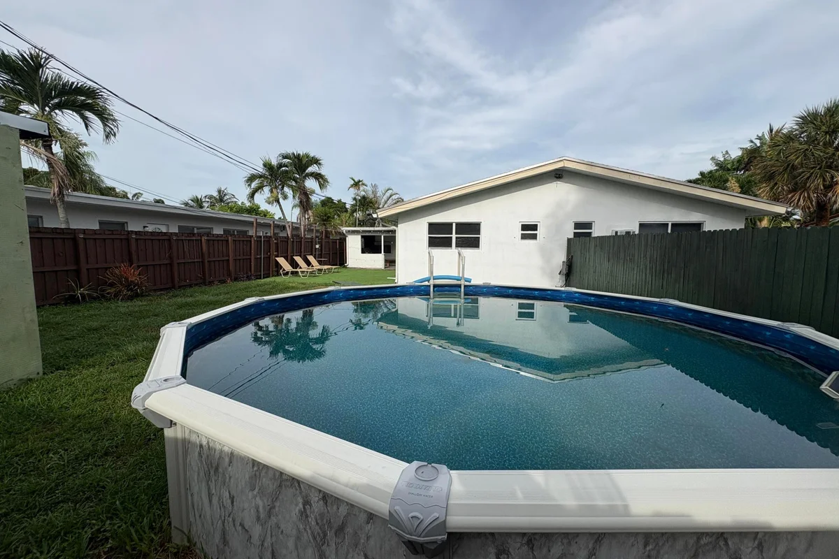 1032 NE 16th Ter, Fort Lauderdale: photo 1 of 42